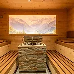 Hotel Garni Romantik 4*