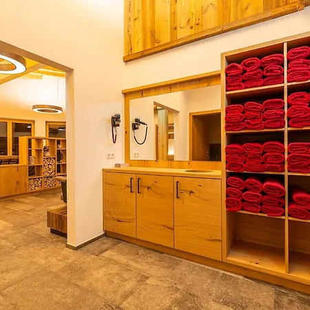Garni Romantik Otel Fügen